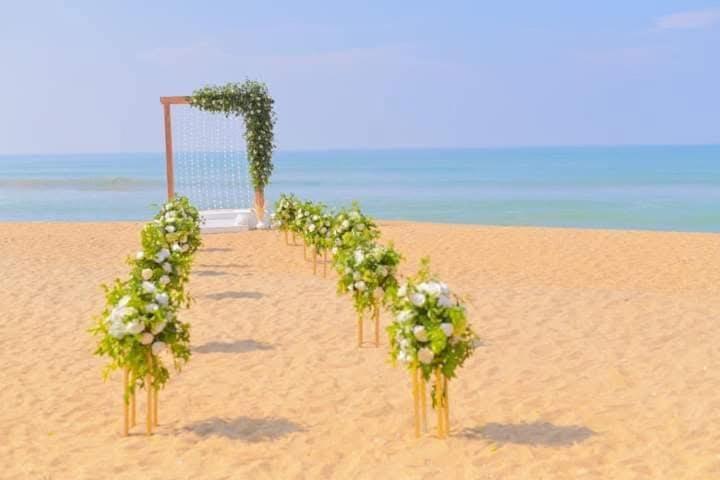 Blue Beach Hotel Wadduwa Bagian luar foto